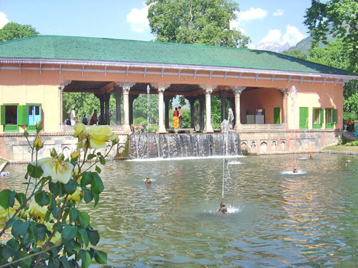 New Jersey Houseboats Nagin Bagh Bagian luar foto