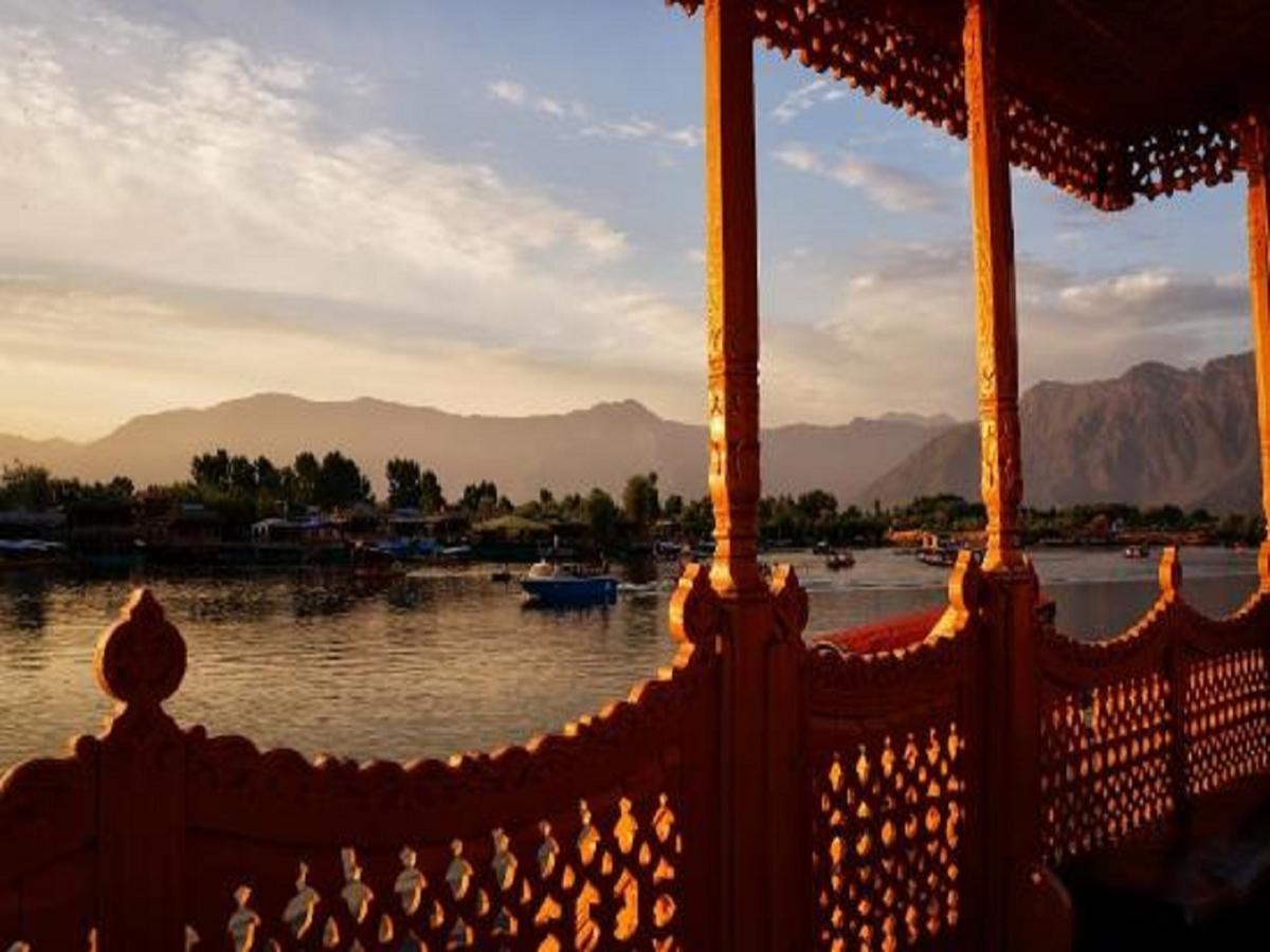 New Jersey Houseboats Nagin Bagh Bagian luar foto